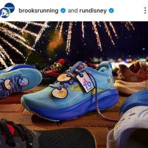 Brooks Adrenaline GTS 25 Disneyland Half Marathon Weekend Limited Edition.